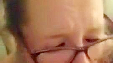 Loira Esposa em Trio Gangbang Amador