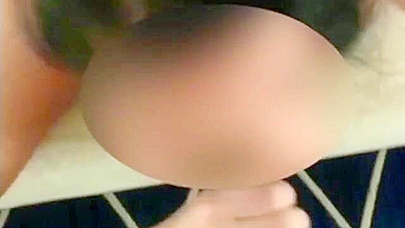 Esposa Amadora em Ménage com Amigos - Gangbang Caseiro