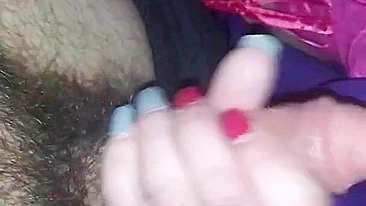 Esposa Safada em Trio Caseiro com Marido e Amigo