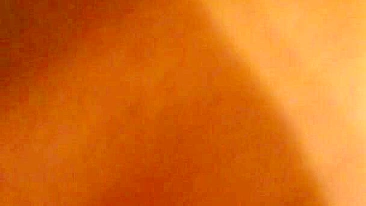 Esposa Amadora em Gangbang Excitante com Dois Caras Caseiro