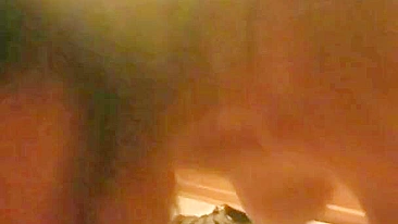 Esposa Amadora em Gangbang Excitante com Dois Caras Caseiro