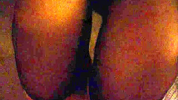 Anna Selvagem no Hotel com Gozada Dentro de Dois Caras - Esposa Italiana Sem Camisinha