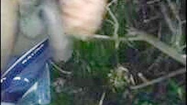 Trio Asiático ao Ar Livre com Boquete, Gozada e Facial