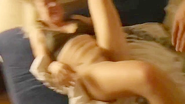 Esposa Ménage Selvagem com Marido e Negão