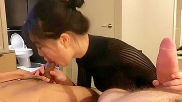 Trio Amador Asiático com Submissa Aguentando Duas Picas