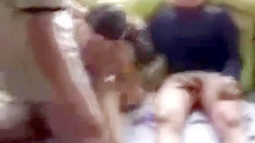 Puta Russa Caseira em Suruba Amadora de Faculdade com Teens