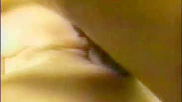 MILF em Ménage com BBC e Marido Corno