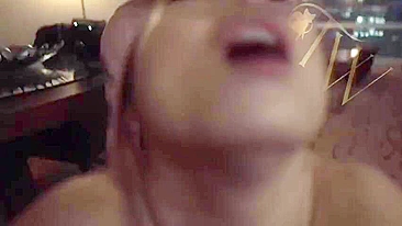 Suruba Amadora com Esposa Flagrada na Câmera XXX