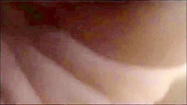 Casal Maduro Divide Suruba Divertida em Pornô Caseiro