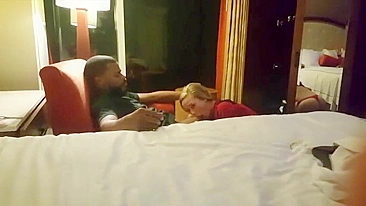 Pornô Amador de Esposa Gostosa Corno com Negão Interracial