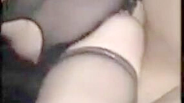 Esposa Insaciável em Gangbang no Cinema Adulto Caseiro