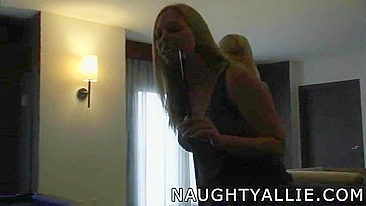 Loiras Lésbicas Coroas e Esposas Swingueiras em Suruba Amadora na Mesa de Sinuca