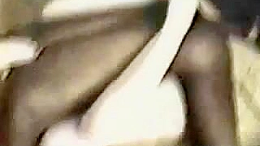 Orgia Interracial de Corno com Esposa MILF e Swing