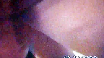 Gangbang MILF - Dois Paus Me Fodem Loucamente em Ménage Caseiro