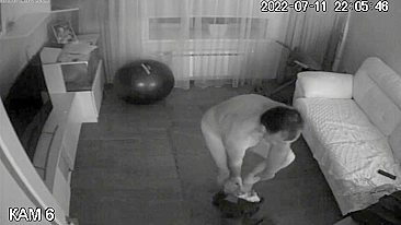 Cam Escondida Pega Incesto ~ Filha Quer o Pau do Papai com Mãe Fora