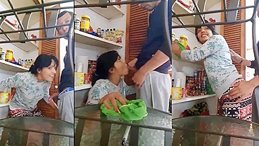 Marido desi trai esposa indiana com a empregada na cozinha ~ Vídeos XXX vazados