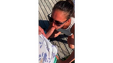 Boquete Ousado da Esposa na Praia, Tão Proibido!