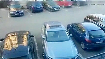 Imperdível! Romena safada flagrada em boquete quente!