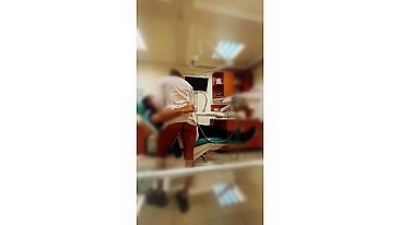 Enfermeira Pega Fodendo com Paciente no Quarto por Câmera Escondida