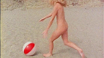 Loira Pelada Sensacional Filmada na Praia
