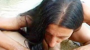 Sexo na Praia: Casal Maduro Amador com Boquete Oral