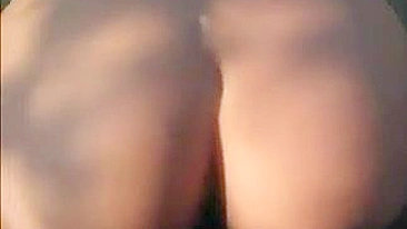 Sexo anal safado na praia com a esposa, excitante e proibido