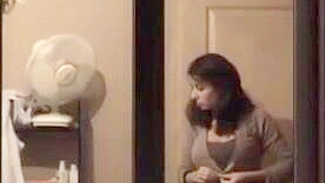 Quente! Amadores Espiando Peitos da Vizinha Sexy