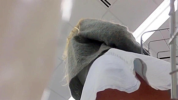 Voyeur espontâneo filma garota sexy com bunda linda de calcinha