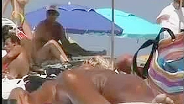 Vídeo voyeur de nudismo na praia