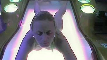 Vivencie o Vídeo Sensual e Nu no Solário