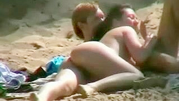 Boquete Safado na Praia com Frases Francesas Imorais