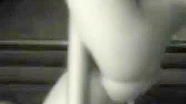 Vídeo de clube de strip japonês com asiáticas gostosas nuas no show