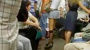 Tesuda Pra Caralho, Sem Calcinha, Molhando os Desejos