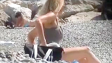 Praia da Riviera Francesa, Topless Filmada por Voyeur, Divina