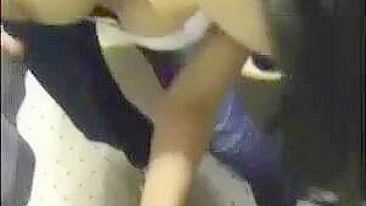 Assistindo Pornô Voyeur Alemão Quente no Provador