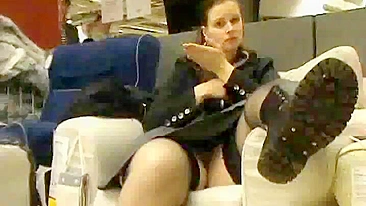 Mostrando Tudo em Lugar Público: Vídeo Secreto