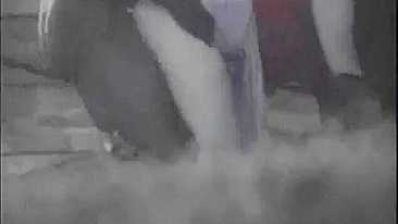 Câmera Espiã Voyeur Casal Interracial Transando no Parque Público