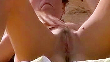 Admire o Matinho da Peituda na Praia de Areia