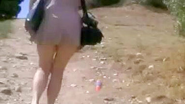 Marido Voyeur Filma Upskirt da Esposa Francesa Sexy