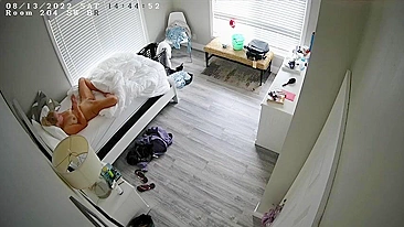 Câmera Espiã Flagra Esposa Safada em Safadezas Tesudas, se Masturbando