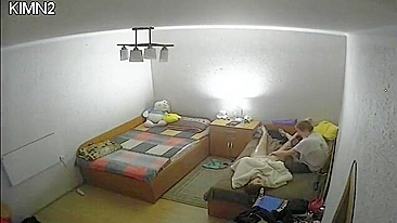 Vadia sexy de rabo durinho pronta pro pau do papai no TABU