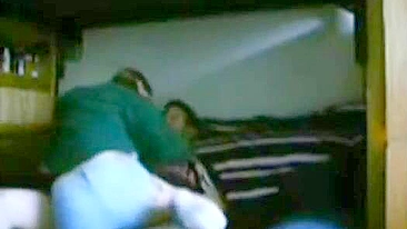 Irmãos curtindo foda tabu real no limite do tesão