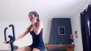 Irmã Não Liga pro Irmão Foder Fundo Nela