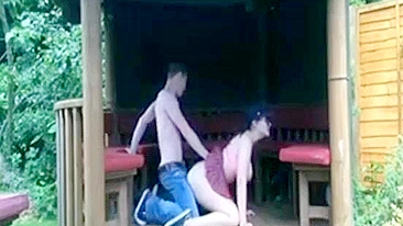 Perto demais do fogo com mamãe que curte incesto hardcore