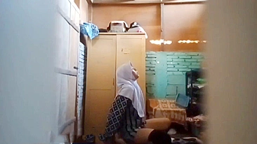 Pornô Indo CMP Viral - Escândalo de Aluna e Professor em Gorontalo