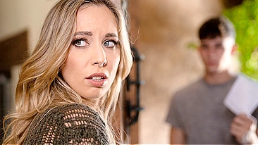 MILF Traidora Oferece o Cu pro Novinho pra Guardar Segredo da Família