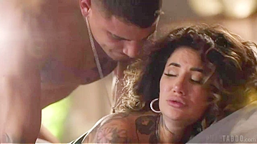 Segredo Sombrio de Casal Casado ☆ Afiliado Seduz Após Morte dos Pais