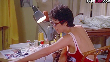 Mulher Negra Atacada e Abusada por Serial Rapist em Estupro Violento