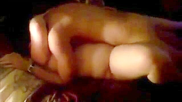 Mãe e Filho Safados Pegos Fodendo Enquanto Pai Filmou Cada Detalhe Pervertido #Incesto