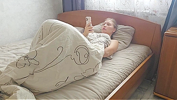 Gostosa Peituda Pega Dedando a Buceta Molhada em Câmera Secreta – Fantasias de Creampie